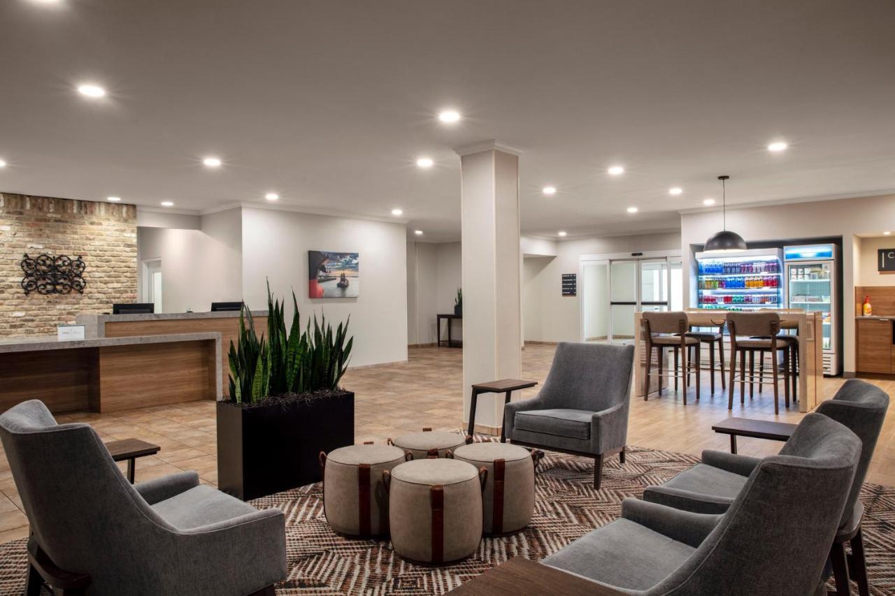 Candlewood Suites Mobile-Downtown By Ihg Экстерьер фото