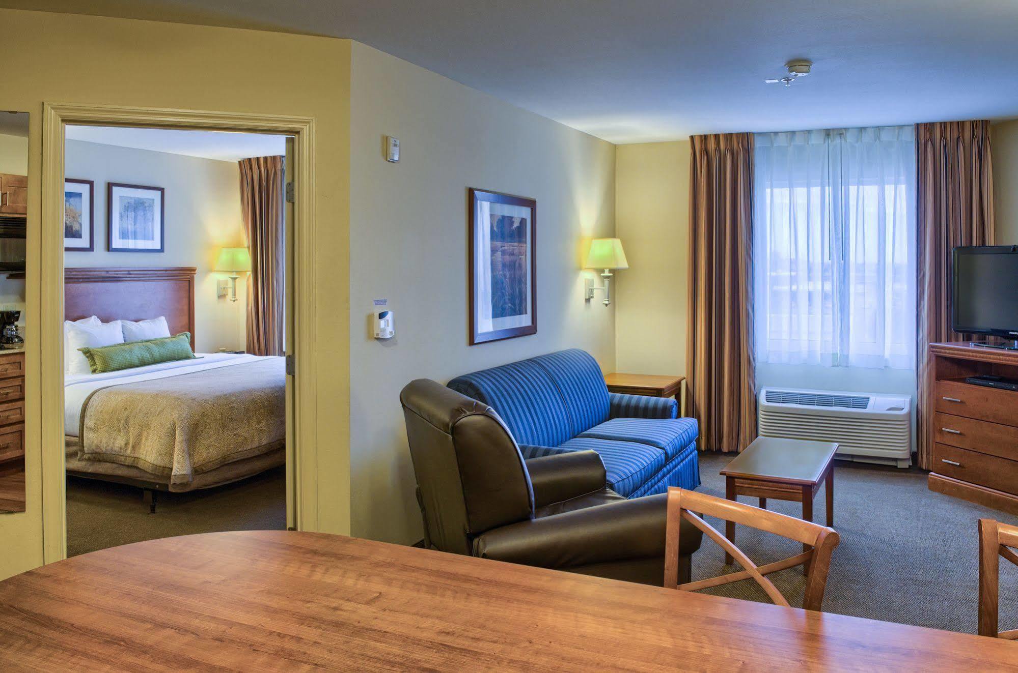 Candlewood Suites Mobile-Downtown By Ihg Экстерьер фото